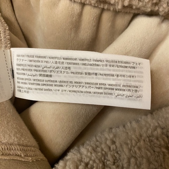 Abercrombie & Fitch Cream Taupe Colorblock Zip Up Sherpa Jacket - Picture 11 of 14